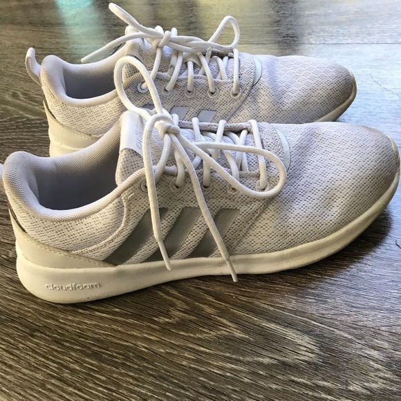 women's Adidas Couldfoam Size 6.5 white and silver - Picture 1 of 4